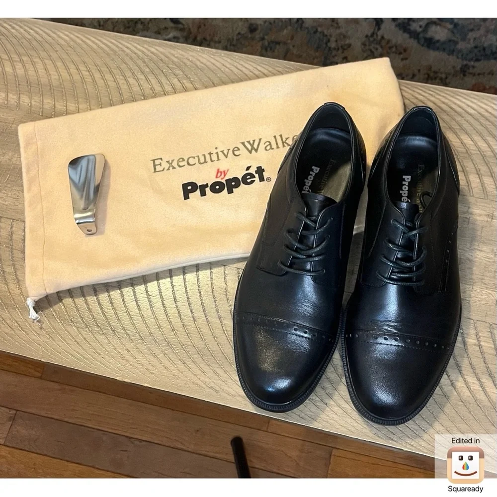 Men's Black Dress Shoes - Picture 3 of 9